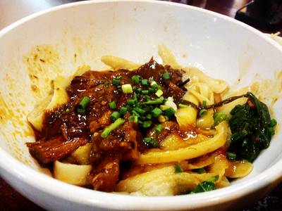ตอเซี๊ยะหมี่เนื้อตุ๋น แห้ง ที่ ร้านอาหาร Ting Tai Fu