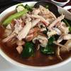 ราดหน้าทะเล เนื้อทะลัก ที่ ร้านอาหาร สามย่านซีฟู้ด