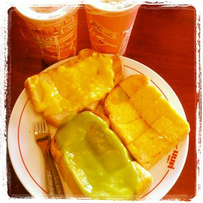 มนต์นมสด ที่ ร้านอาหาร มนต์นมสด ถนนดินสอ