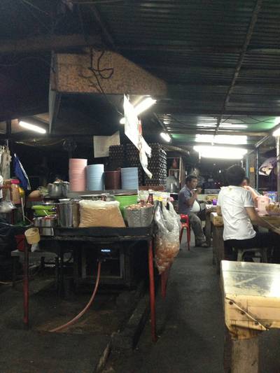 ร้านโกบู๊รสซิ่ง ที่ ร้านอาหาร โกบู้รสซิ่ง เสรีไทย 7