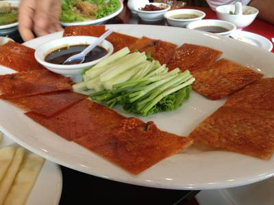 เป็ดปักกิ่ง ที่ ร้านอาหาร สามย่านซีฟู้ด