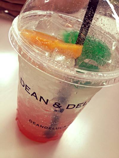 ร้านอาหาร Dean & Deluca ช่องนนทรี