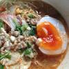 เส้นบะหมี่ต้มยำ ที่ ร้านอาหาร ก๋วยเตี๋ยวไข่ คุณแหม่ม