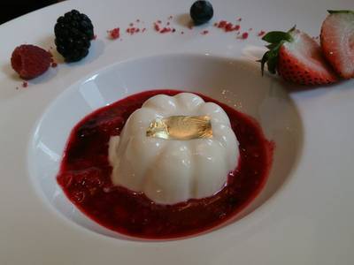 Panacotta ที่ ร้านอาหาร Madison