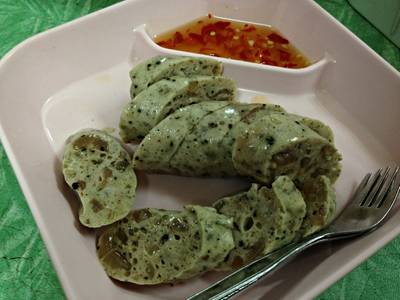 หมูยอ เอ็นหมู ลวด ที่ ร้านอาหาร คุณแดงก๋วยจั๊บญวน