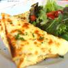 Croque Monsieur ที่ ร้านอาหาร Roast Coffee & Eatery