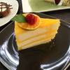 เค้กส้ม :) ที่ ร้านอาหาร บ้านใกล้วัง