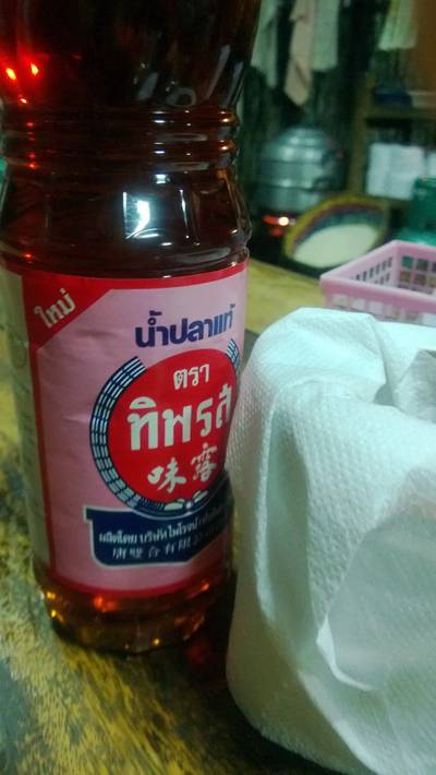 ไก่ทอดเที่ยงคืน ที่ ร้านอาหาร ไก่ทอดเที่ยงคืน