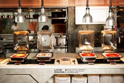 ร้านอาหาร Crave Aloft Bangkok