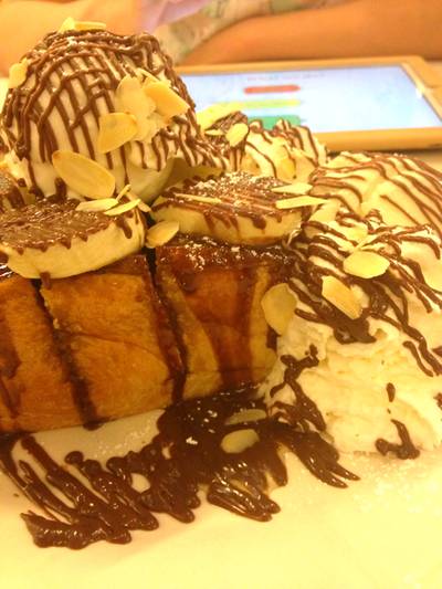 ร้านอาหาร COOKIES CRUST ร้านอาหาร COOKIES CRUST