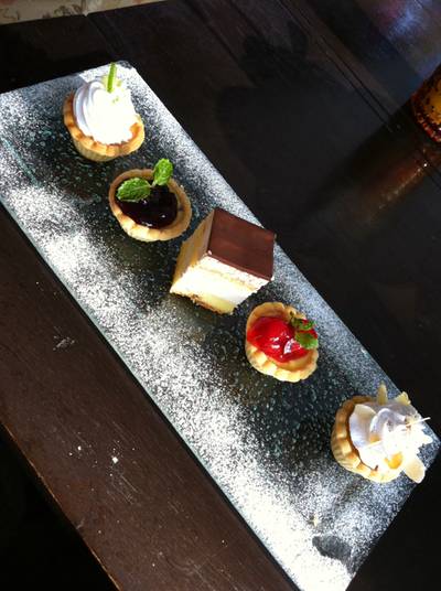 ร้านอาหาร เวียง จูมออน ทีเฮาส์