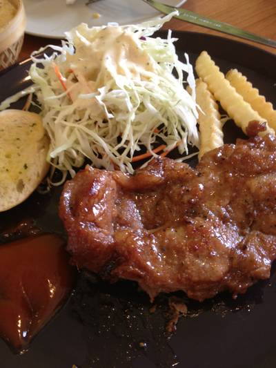 เสต็กหมูพริกไทยดำ ที่ ร้านอาหาร Bangkok Grill วงแหวนเซ็นเตอร์
