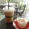 เต้าฮวยฟรุ้ตสลัด กาแฟเย็น ที่ ร้านอาหาร B&B ชิฟฟ่อนเค้กมะพร้าวน้ำหอม บ้านแพ้ว,นิคมอุตสาหกรรมสมุทรสาคร