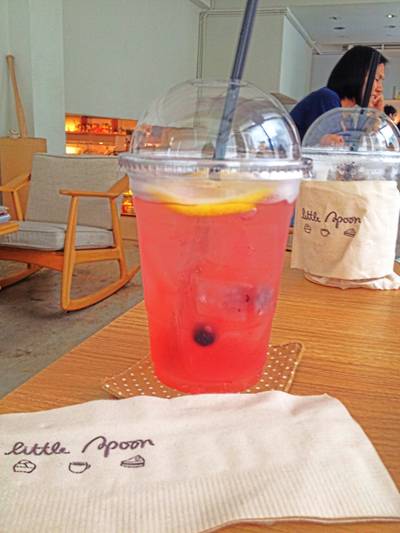 เลม่อนเนทโซดาา  ที่ ร้านอาหาร Little Spoon