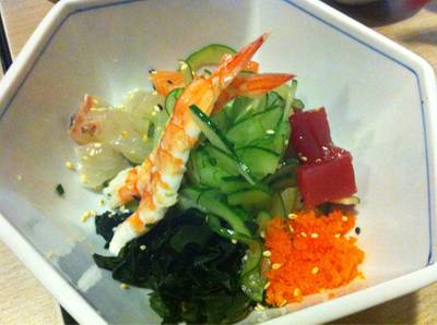 Sashimi Salad ที่ ร้านอาหาร Isao