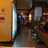 บรรยากาศภายใน ที่ ร้านอาหาร Izakaya Gokuraku