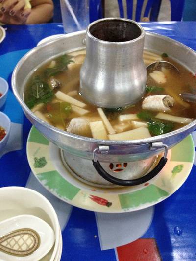 แกงส้มพริกขี้นกสด เลือกปลากระบอก ที่ ร้านอาหาร อุดมโภชนา แกงส้มพริกขี้นกสด เลือกปลากระบอก ที่ ร้านอาหาร อุดมโภชนา