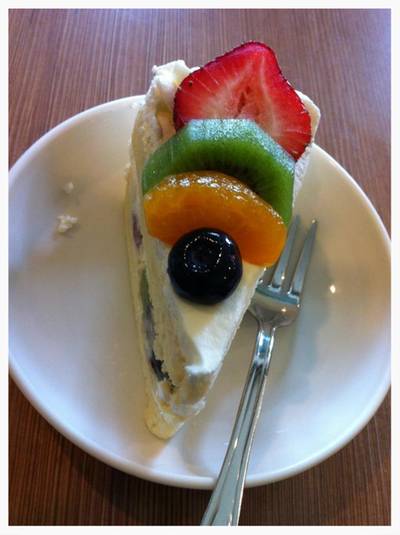 ฟรุตตี้เค้ก ที่ ร้านอาหาร Secret Garden สาทร