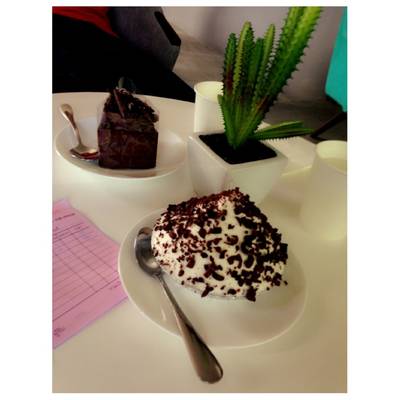 ร้านอาหาร บ้านต้นเค้ก ร้านอาหาร บ้านต้นเค้ก