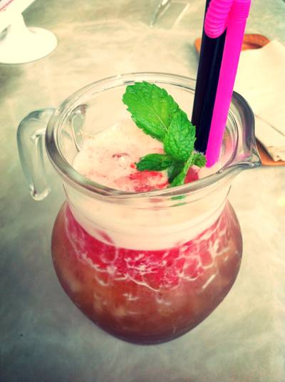 Berry Tea !! ที่ ร้านอาหาร Phuket Tea Station