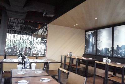 ร้านอาหาร BonChon Chicken ทองหล่อ 13