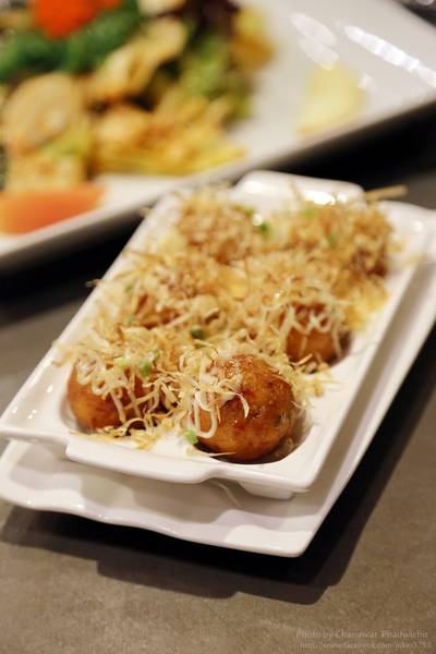 ร้านอาหาร BonChon Chicken Central World