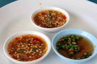 ร้านอาหาร แสงไทย ซีฟู้ด