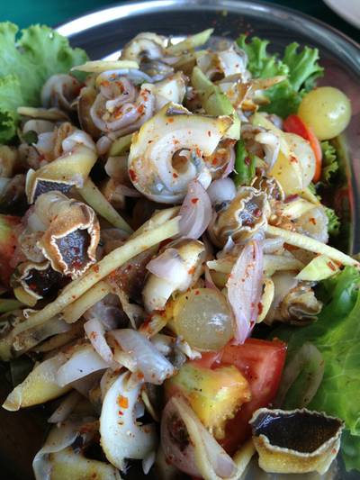 ยำหอยหวานและไข่ปลาริวกิว ที่ ร้านอาหาร แสงไทย ซีฟู้ด ยำหอยหวานและไข่ปลาริวกิว ที่ ร้านอาหาร แสงไทย ซีฟู้ด