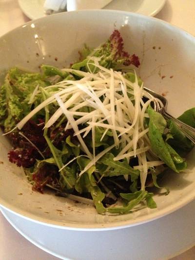 ร็อกเก็ตสลัด ที่ ร้านอาหาร La Villa หัวหิน