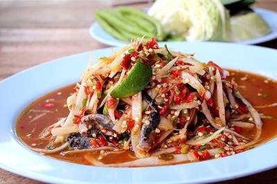ร้านอาหาร แซ่บวัน ตำซั่ว