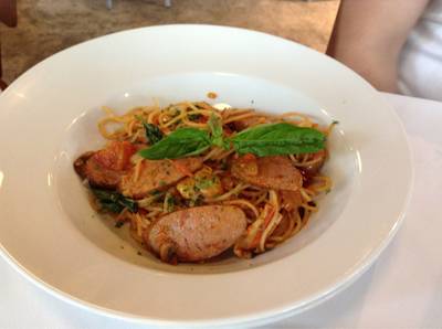 ร้านอาหาร Greyhound Cafe Avenue รัชโยธิน