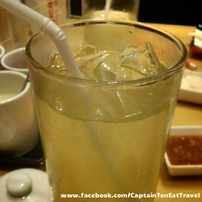 จิบชาเขียวรอ ที่ ร้านอาหาร Miyabi Central แจ้งวัฒนะ