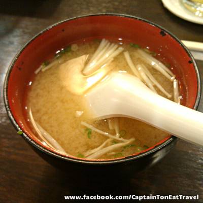 ซุปมิโส๊ะ รสกลมกล่อม ที่ ร้านอาหาร Kozo Sushi ธนิยะพลาซ่า