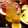 ซดชาเย็นๆหอมสดชื่นของร้านนีโอ ที่ ร้านอาหาร นีโอสุกี้ เซ็นเตอร์วัน