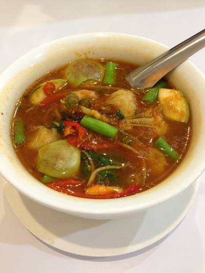 แกงป่าลูกชิ้นปลาดราย ที่ ร้านอาหาร ครัวอัปษร สาขา 2 (เสาชิงช้า)