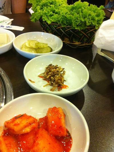 เครื่องเคียงที่มาด้วย ที่ ร้านอาหาร Myeong Ga (เมียงคา)