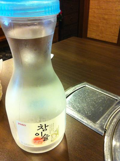 น้ำเปล่าตอนนี้คิดตังค์แล้ว ^^' ที่ ร้านอาหาร Myeong Ga (เมียงคา)