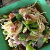 ยำกั้ง ที่ ร้านอาหาร ส้มตําเจ๊เก๋อ