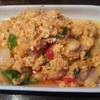 ผัดผงกระหรี่ปลาดอลลี่ ที่ ร้านอาหาร บ้านระเบียงน้ำ