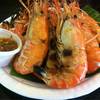 กุ้ง 200 บาท ที่ ร้านอาหาร ชานชาลา อัมพวา