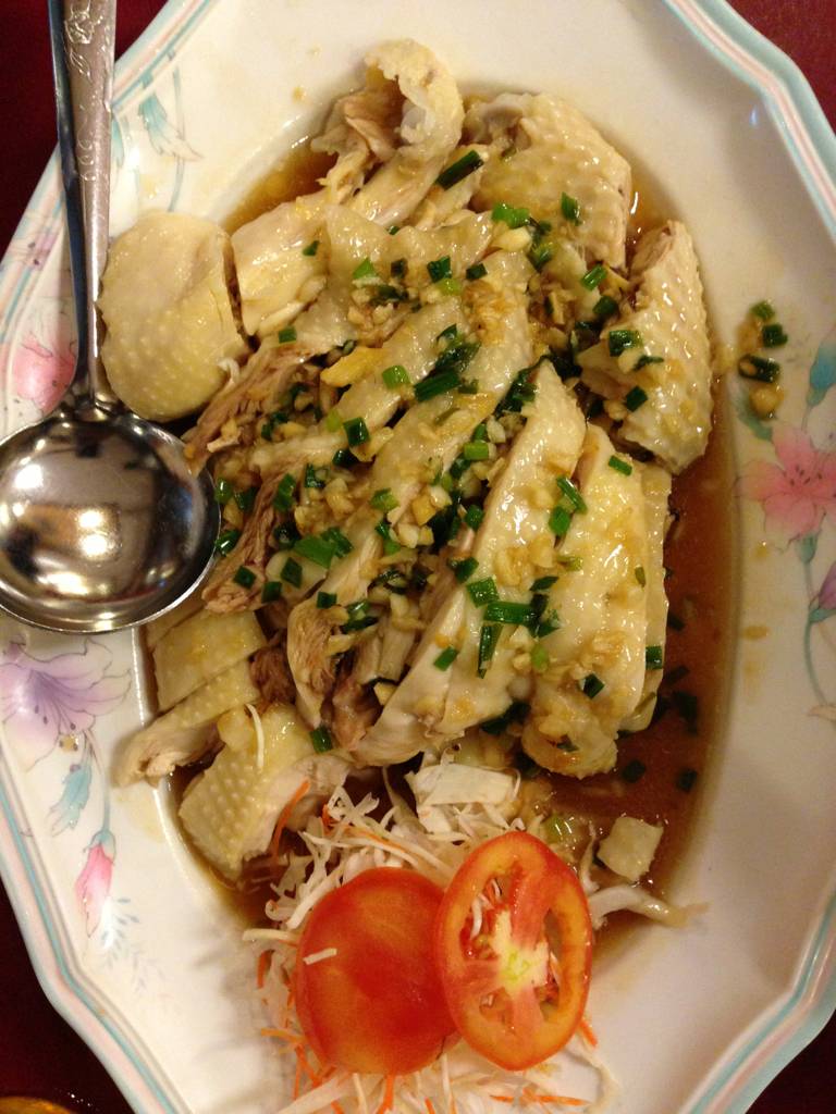 ไก่เบตง ที่ ร้านอาหาร ภัตตาคารเชฟกระทะเหล็ก