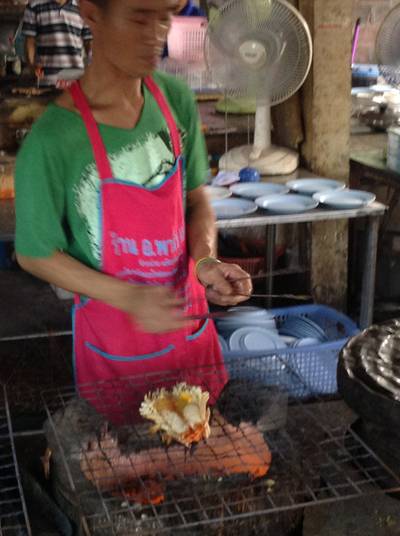 ร้านอาหาร ต้นน้ำ บางปะอิน ร้านอาหาร ต้นน้ำ บางปะอิน