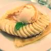 เครปคาราเมลกล้วยหอม  ที่ ร้านอาหาร The Little Kitchen