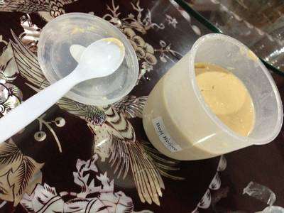 กลับบ้านมาแช่เย็นสักพักแล้วกิน มีน้ำเชื่อมท็อปปิ้ิงมาด้วย ที่ ร้านอาหาร คัสตาร์ดนากามูระ