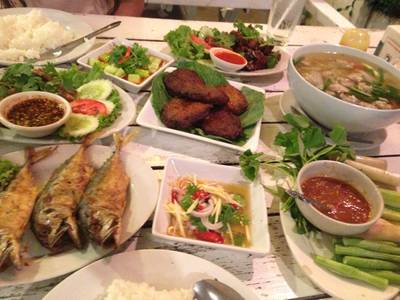 ร้านอาหาร จานโปรด