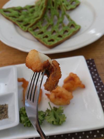 ร้านอาหาร ไล-บรา-รี่ (Library)
