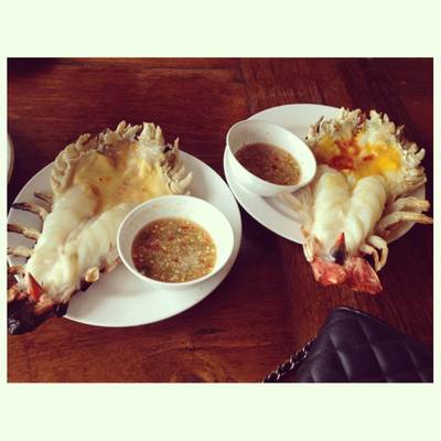 ร้านอาหาร ต้นน้ำ บางปะอิน ร้านอาหาร ต้นน้ำ บางปะอิน