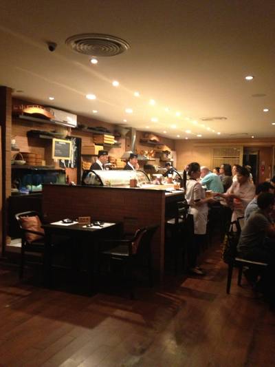 บรรยากาศภายในร้าน ที่ ร้านอาหาร Mugendai Sushi & Tempura Bar