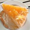 เค้กส้ม ที่ ร้านอาหาร Mai bakery in garden