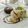 ร้านอาหาร The Glass House